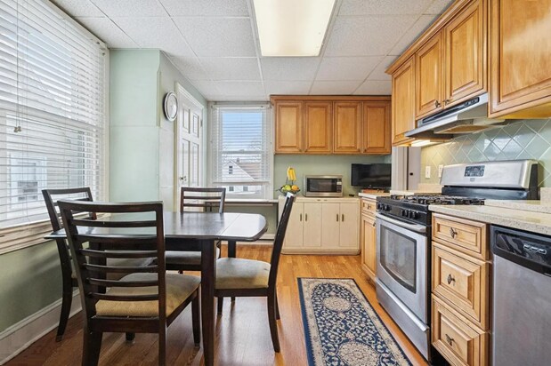Photo - 27 S Merion Ave Unit Apt B
