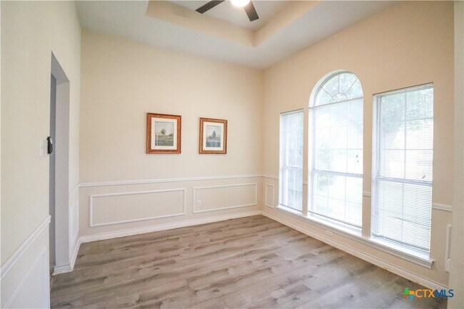 Photo - 2314 Kingsbury Dr
