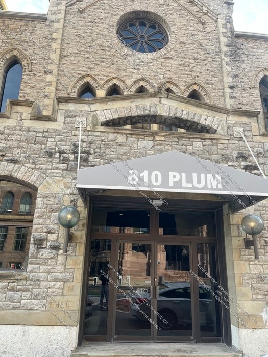 Photo - 810 Plum St