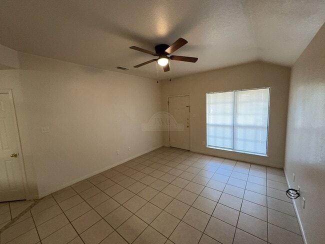 Photo - 1302 Nicholas Cir