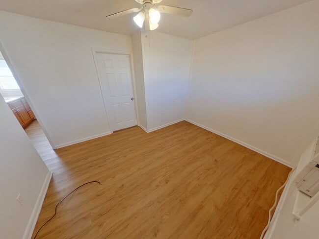 Photo - 1608 S Martinson St Unit 1