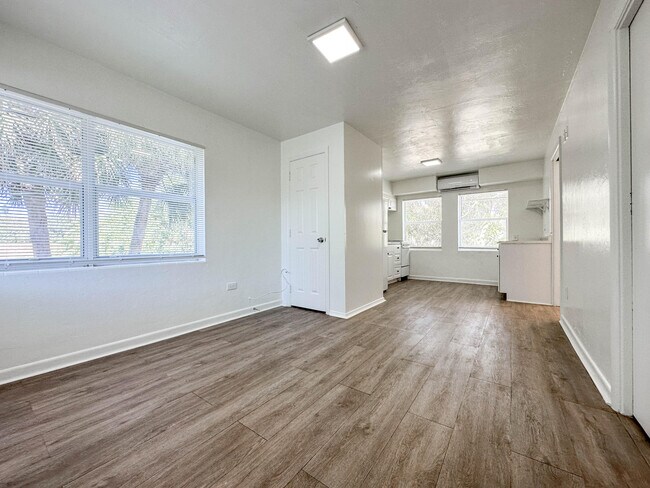 521 S Federal Hwy Unit 6