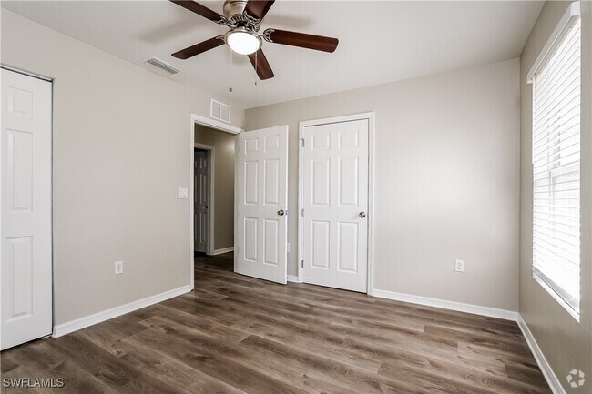 Building Photo - 639 SW 4th Terrace Rental