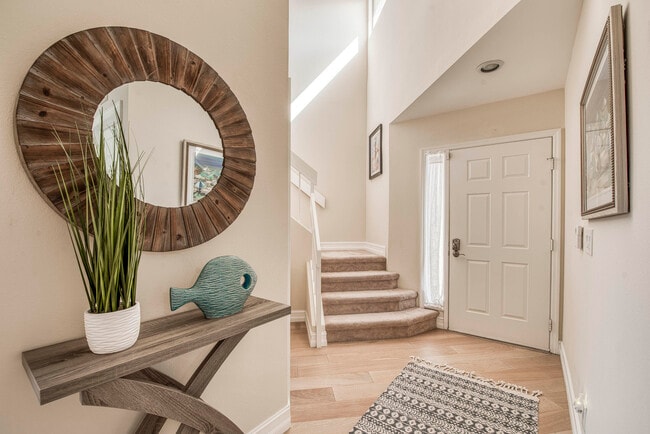 Photo - 779 Windermere Way