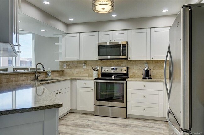 Photo - 3880 N Hwy A1A Unit 905