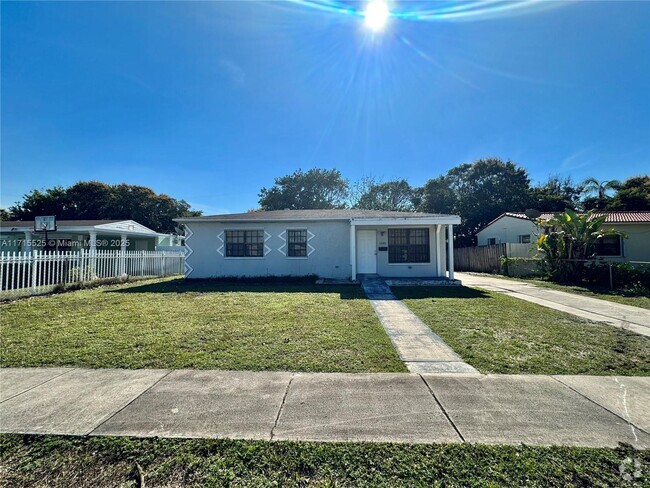 Building Photo - 1140 NW 128th Terrace Rental