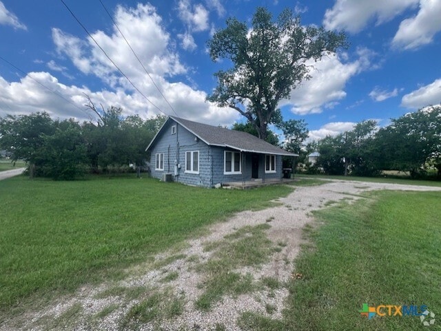 Building Photo - 303 San Marcos Hwy Rental