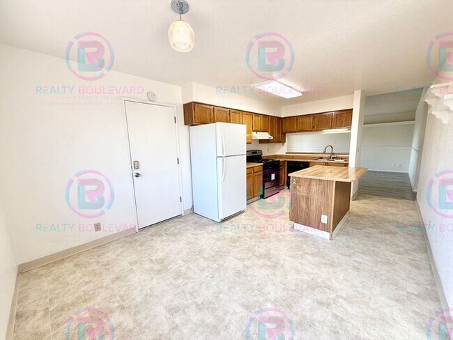 Photo - 1/2 Month Free!! 3BR/2BA Single-Story with...