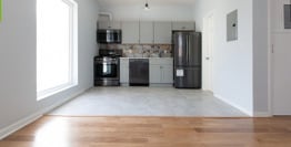 Kitchen - 315 33rd St Apartments Unit 2