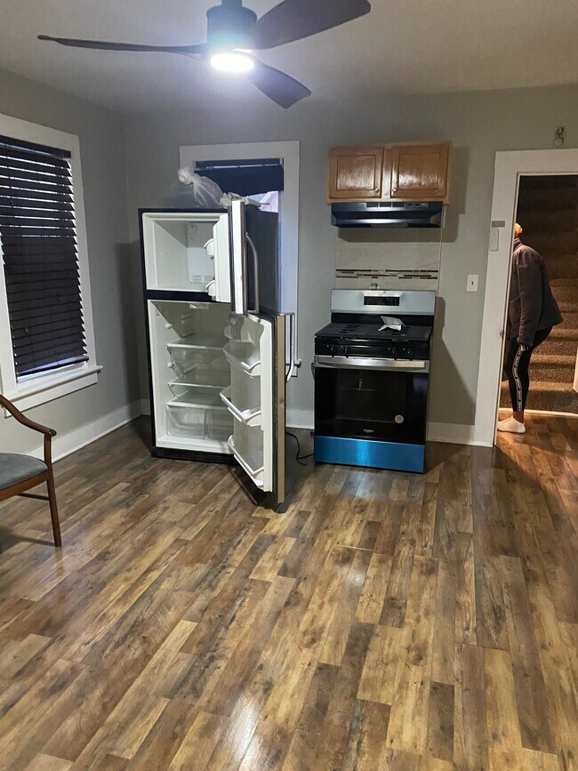 Photo - 55 Vine St Unit 2