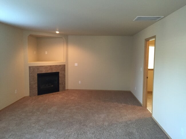 Photo - 17727 1st Ave Ct E