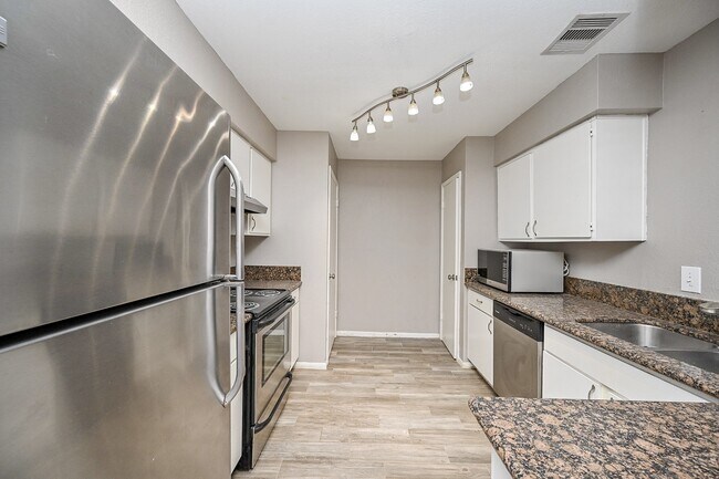 Photo - 2211 S Kirkwood Rd Unit 45