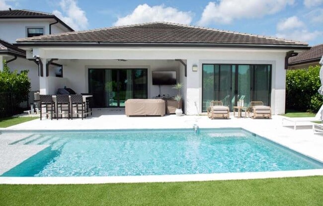 Building Photo - 2929 Gin Berry Way