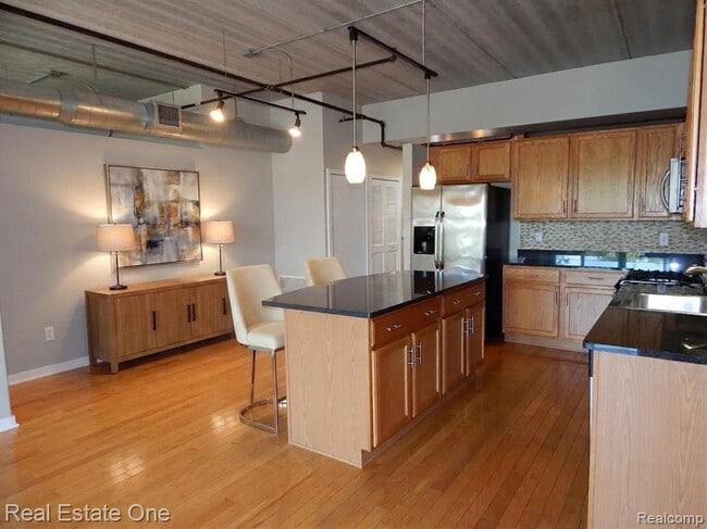 Photo - 101 Curry Ave Unit 306
