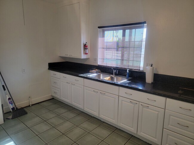 Photo - Central Place Apartments Unit #3