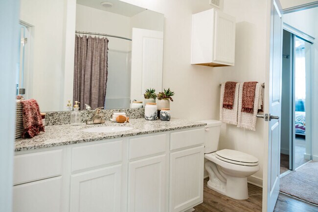Columba - Bathroom 1