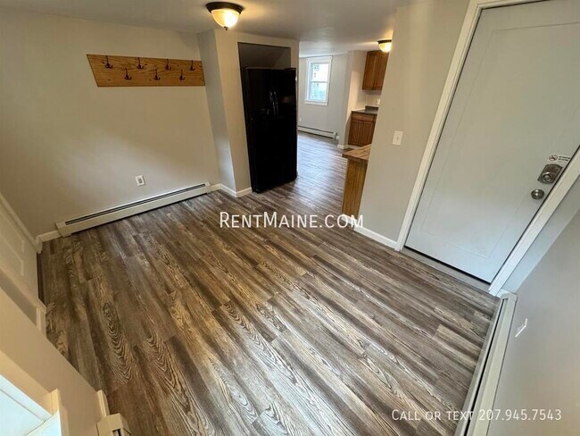 Photo - 97 Grove St Unit 2