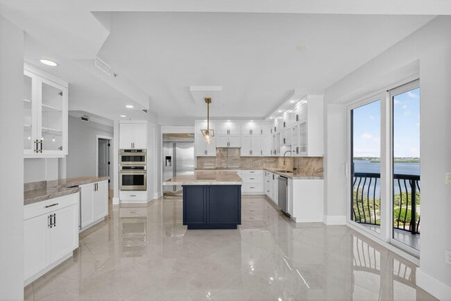 Building Photo - 5150 N Ocean Dr Unit 1201