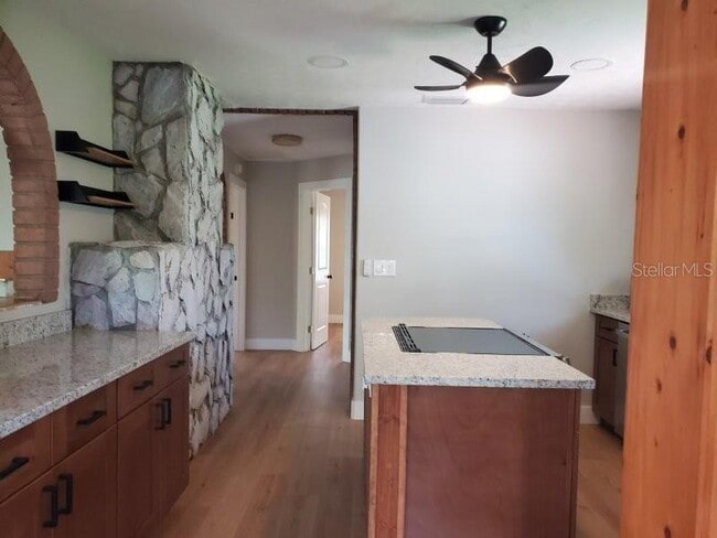 Photo - 219 Darst Ave