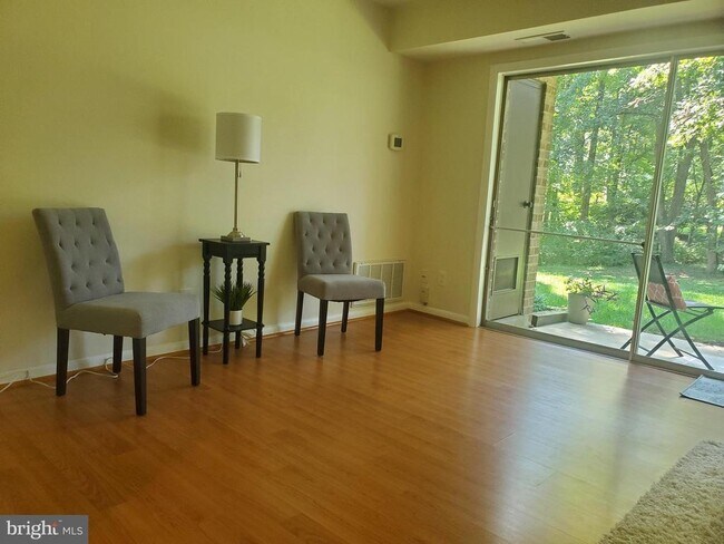 Photo - 11627 Vantage Hill Rd Unit 1A