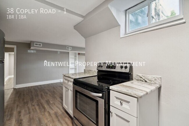Photo - 38 Copley Rd Unit 1