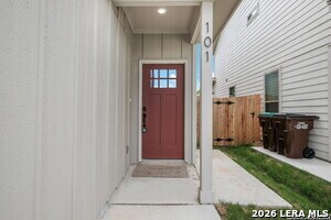 Photo - 2507 LYNWOOD Bnd