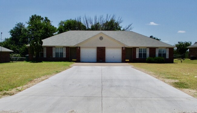 Building Photo - 179 Armadillo Ln Unit 179
