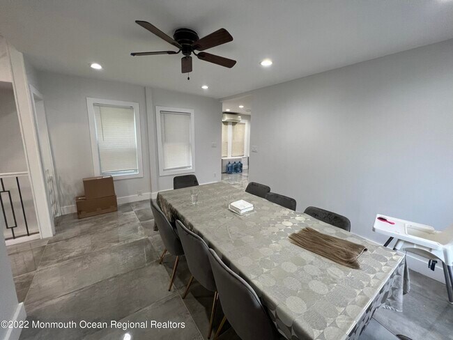 Photo - 316 Roosevelt Ave