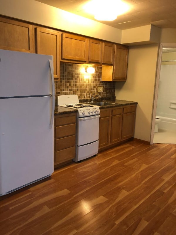 Photo - 429 E Broadway St Unit #6