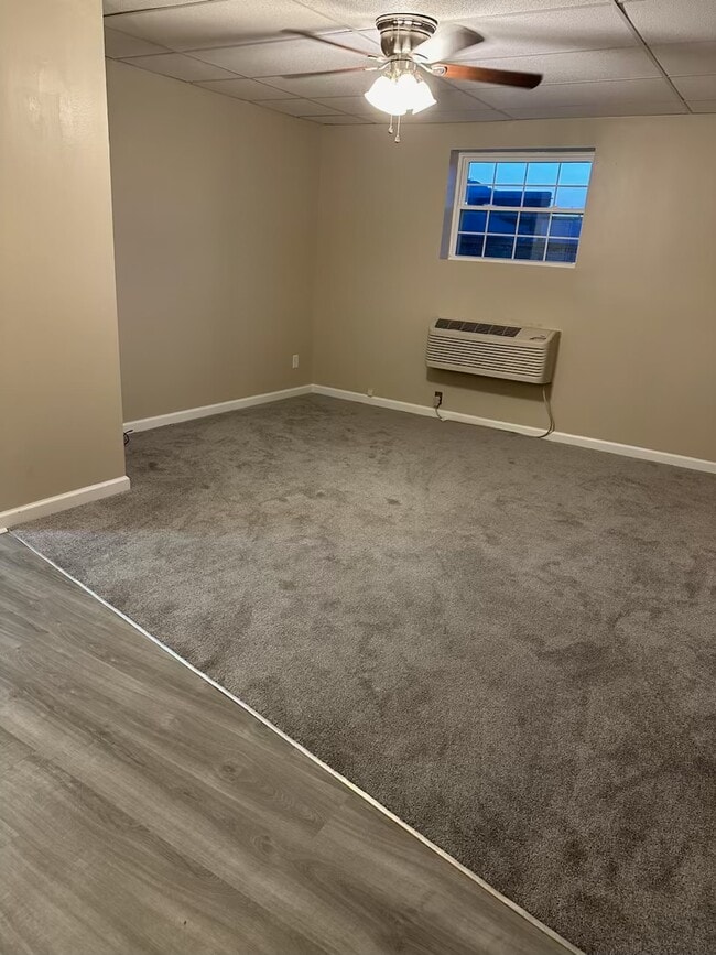 Photo - 5206 MacCorkle Ave SE Unit Apt B