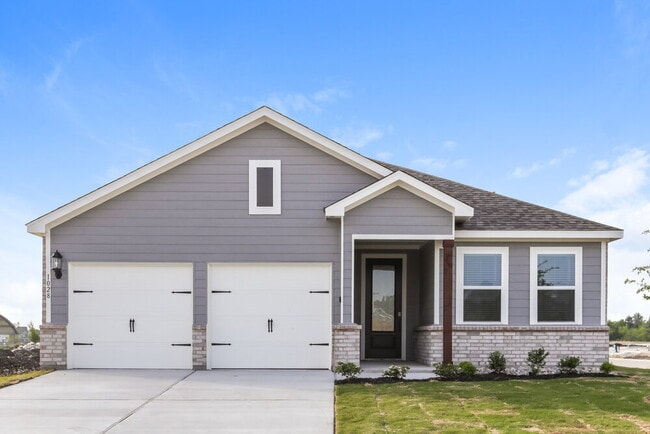 Building Photo - 1028 Pecan Pl