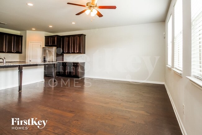 Photo - 3669 Brightfield Ln SW