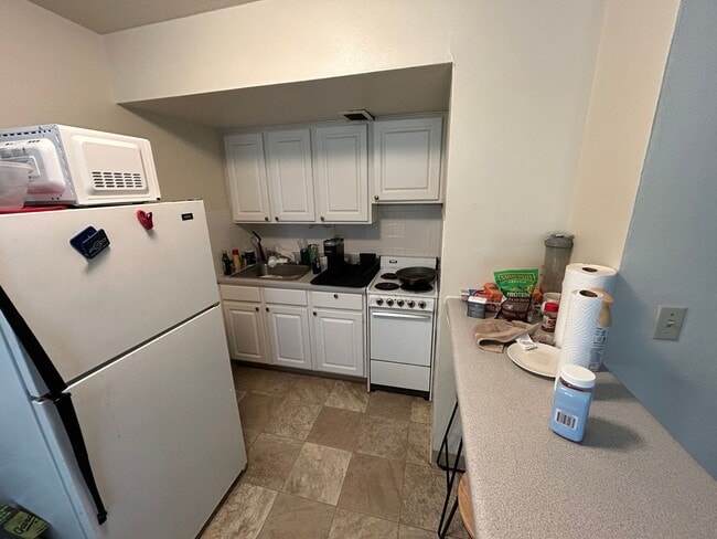 Photo - 1029 E Knapp St