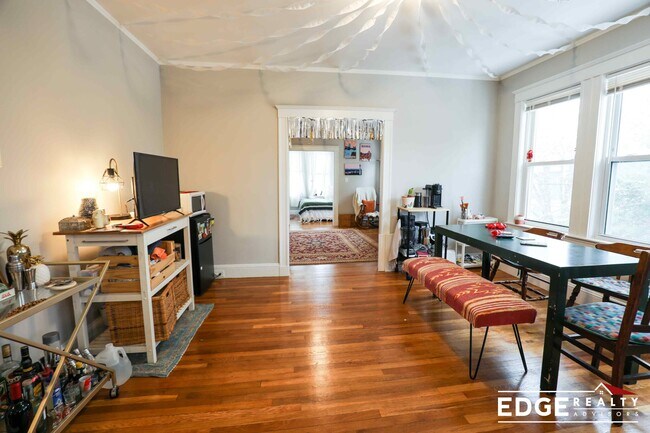 Photo - 10 Donnybrook Rd Apartments Unit 2