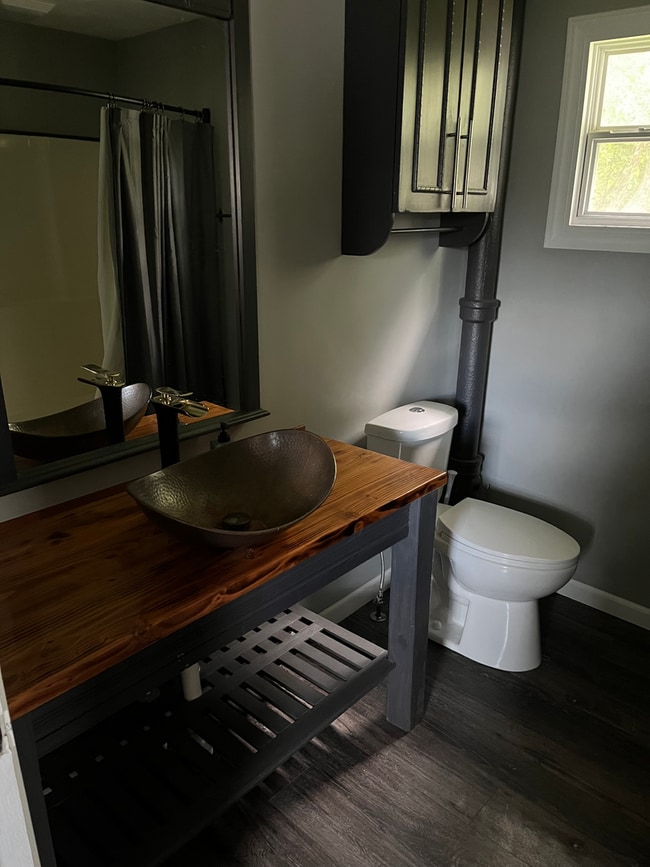 Photo - otm115 Unit 115 1/2