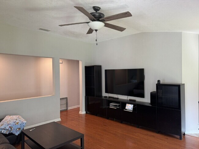 Photo - For Rent!!!!