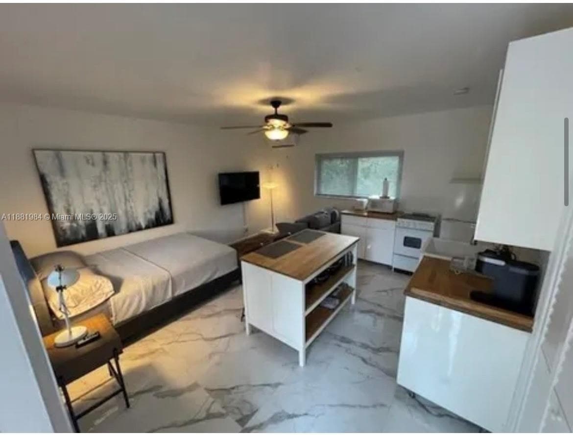 Photo - 1004 W Las Olas Blvd Apartment Unit 1-3