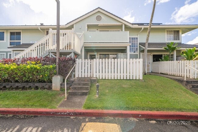 MOVE IN READY! 2/1.5/2 Renovated Unit, Cen... - MOVE IN READY! 2/1.5/2 Renovated Unit, Cen... Casa
