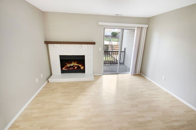Photo - 17048 Sandalwood Creek Dr Unit B
