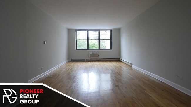 Photo - 1443 N Dearborn St Unidad 1446-2A