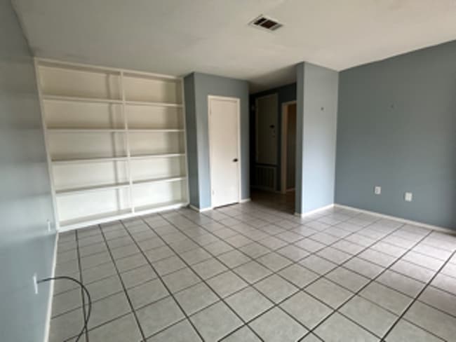 Photo - Gulfport rental