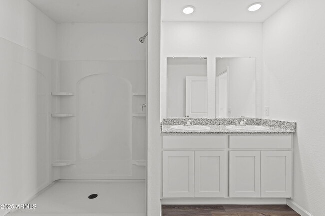 Photo - 716 Dylan Ct Casa Adosada