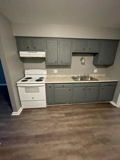 Photo - 5311 N Detroit Apartments