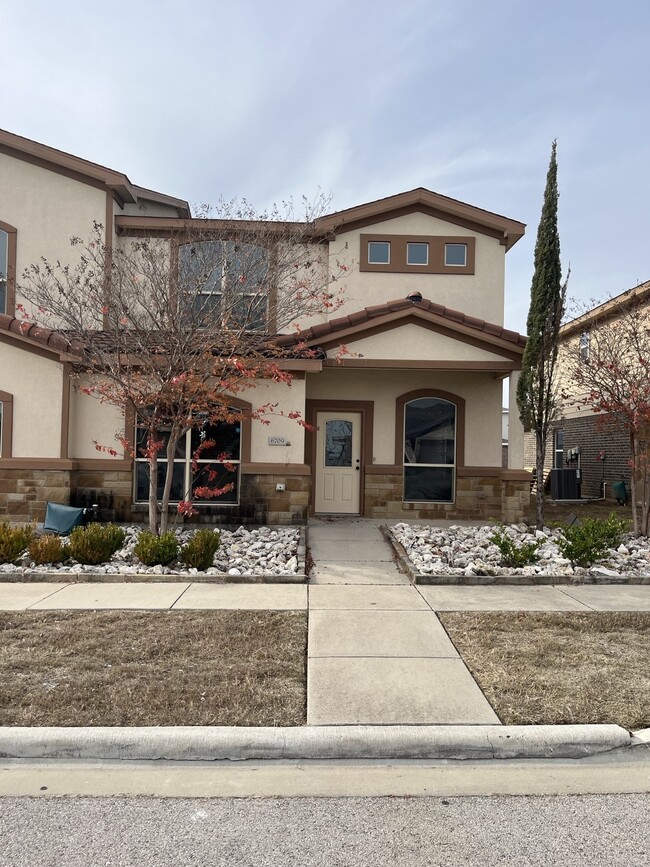 Photo - 6709 University Village Way Townhome