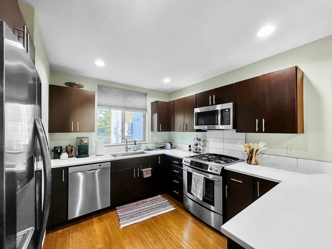 Photo - 2445A 55th Ave SW Unit ID1054557P