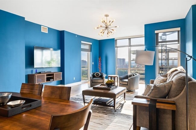 Photo - 603 Davis St Unit 1103