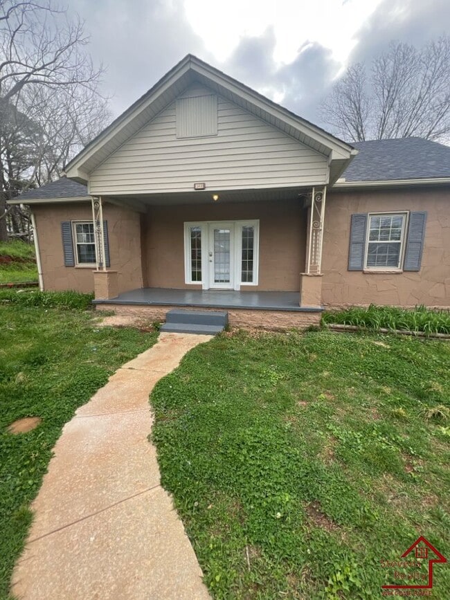Photo - 236 S Young St House