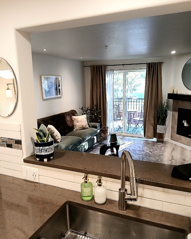 Photo - 720 NW 185th Ave Unit # 205