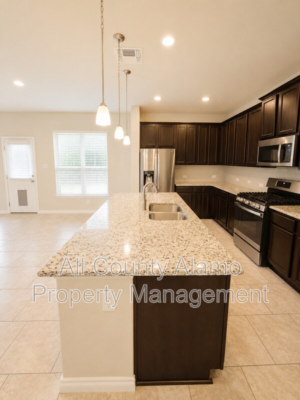 Photo - 13710 Aria Cv