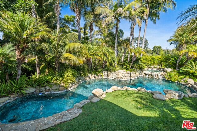 28775 Sea Ranch Way